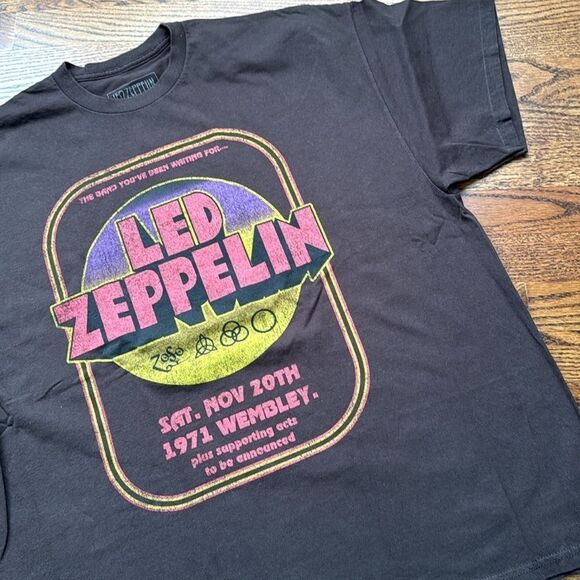 Urban Outfitters Led Zeppelin 1971 Wembley Stadium T-Shirt Dress Size S/M - Picture 3 of 6